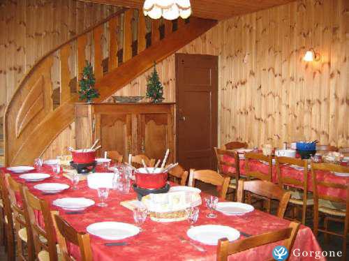 Photo n°5 de :Location Chalet indpendant 15 pers. Pistes  150m. 